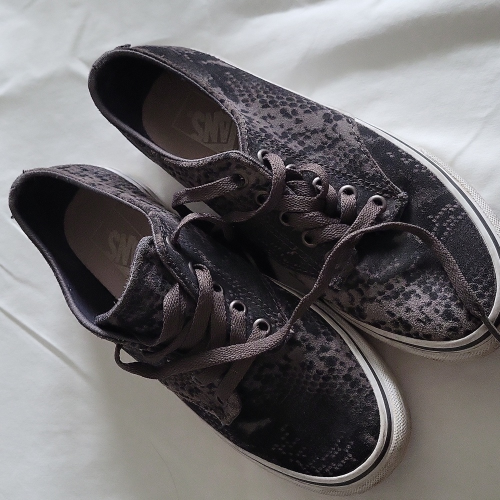 Grey Snakeprint Lace Up Vans Size 7